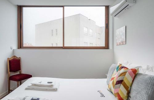 Senhora da Hora Apartamento | Liiiving in Matosinhos - Warm Vintage Apartment