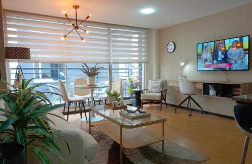 La Mariscal Apartamento | Like a Home - 2Bedrooms - QueenBed - Balcony - Parking - 7Th FLOOR