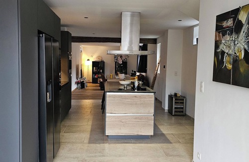 Liege Apartamento | Like at Home: Apartment near the forest with office and terrace