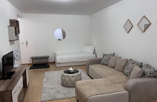 Paracin Apartamento | Like home apartman