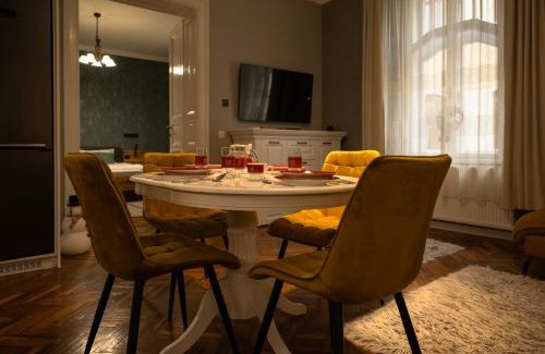 Oradea Apartamento | Like Home
