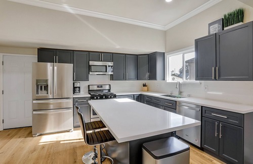 Northside Casa | Like New 6BED 3BR 2BA Home in Japan Town San Jose