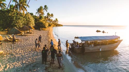 Robinson Crusoe Island Complejo | Likuri Island Resort Fiji
