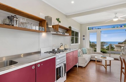 Malua Bay Casa | Lil Shack by the Sea