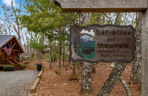 Blue Ridge Casa | Lil Slice of Heaven - Perfect Views-Hot Tub-Wine