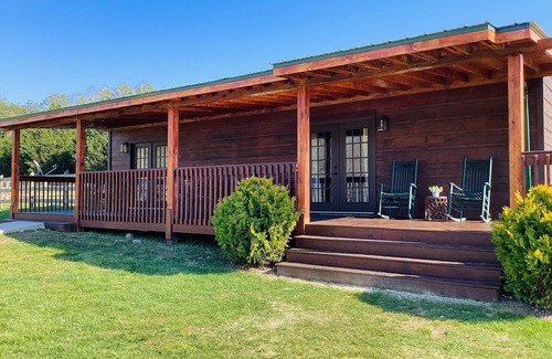Hemp Cabina | "Lil Yellowstone" Adventurers retreat where flowing waters meet mnt valley views