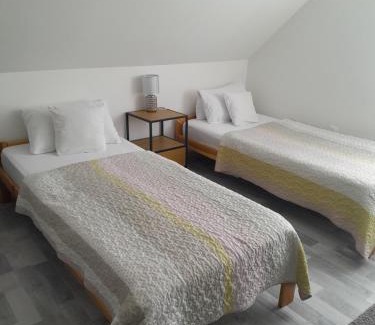 Balatonfured Apartamento | Lila Füge Vendégház