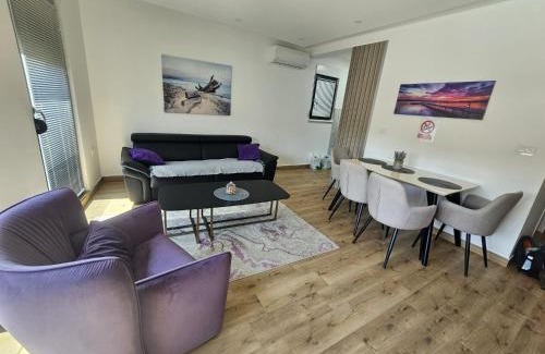 Vrdnik Apartamento | Lila Hedonica