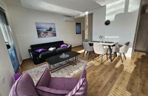 Vrdnik Apartamento | Lila Hedonica