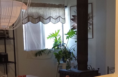 Lake Isabella Cabaña | The Lilac Cottage