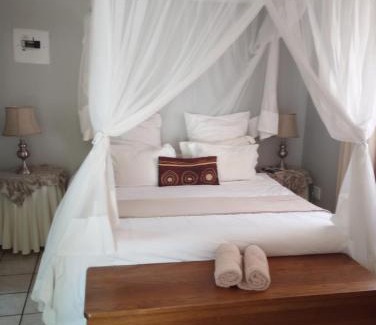 Winterton Casa | Lilac Lodge