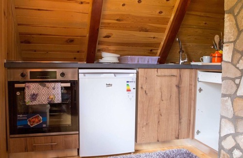 Zabljak Apartamento | Lilac Mist Hideout In Zabljak