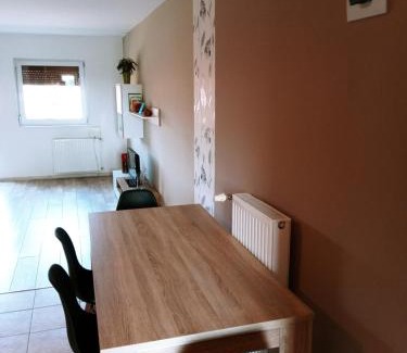 Cserkeszolo Apartamento | Liliána Apartman