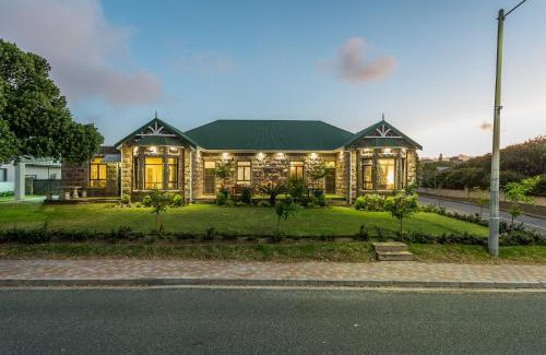 Linkside Apartamento | Lilla-Bett Self Catering Accommodation Mossel Bay