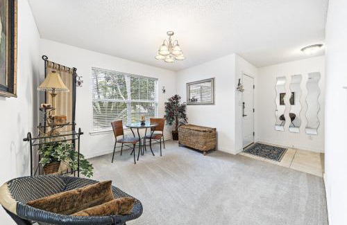 Ono Island Casa | Lillian House