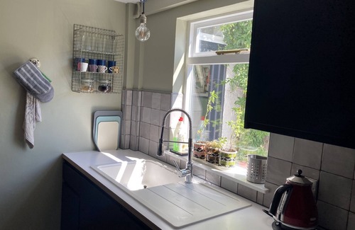 Whitstable Casa | Lilly Cottage - Fisherman's Cottage Whitstable