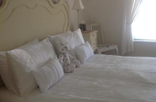 Grimsby Cama Y Desayuno | Lilly's Pad