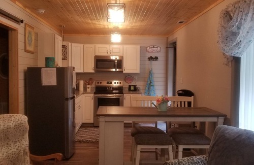 Haysi Cabaña | Lilly's Pad "HOME AWAY FROM HOME"