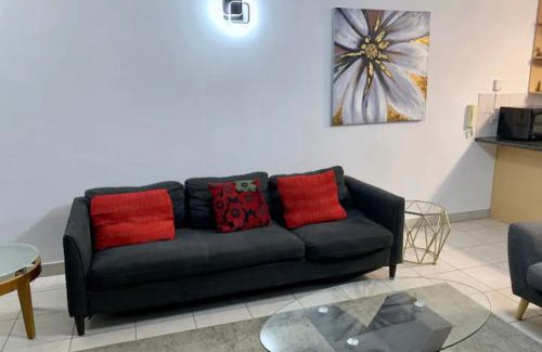 Greater Johannesburg Metropolitan Area Apartamento | Lillys Quarter 1 - Newly Renovated!
