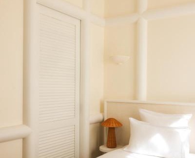 Hyeres City Centre Hotel | LILOU