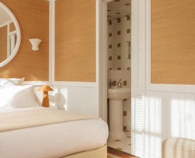 Hyeres City Centre Hotel | LILOU