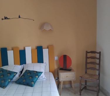 Aubignan Cama Y Desayuno | Lilou's Chambre d'hôtes au pied du Ventoux