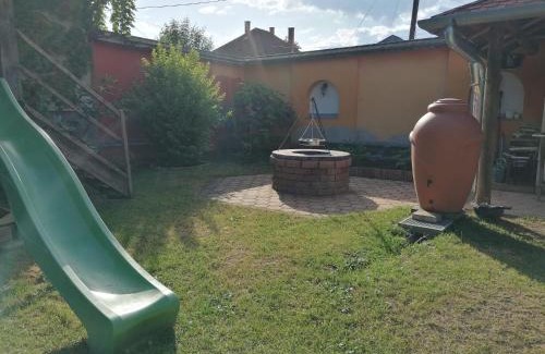 Felsotarkany Apartamento | LiLu Apartman