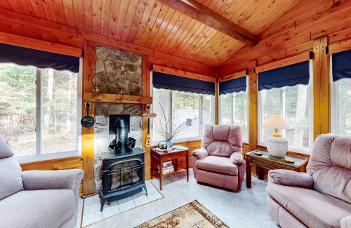 Beaver Cove Casa | Lily Bay Getaway