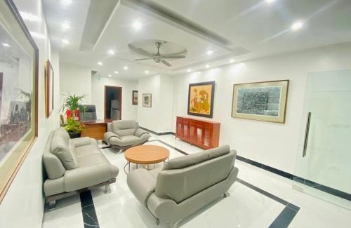 Hai Ba Trung Apartamento | Lily Home - Confetti Apartment Nguyễn Công Trứ