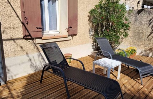 Velleron Casa | Lily's house with the charm of our childhood