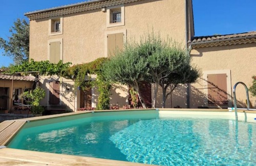 Velleron Casa | Lily's house with the charm of our childhood
