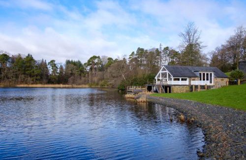 Killington Casa | Lilymere Boat House