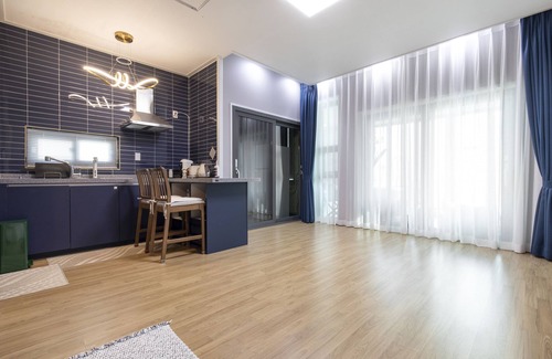 Namhae Condominio | Lim Sea Side Poolvilla Pension