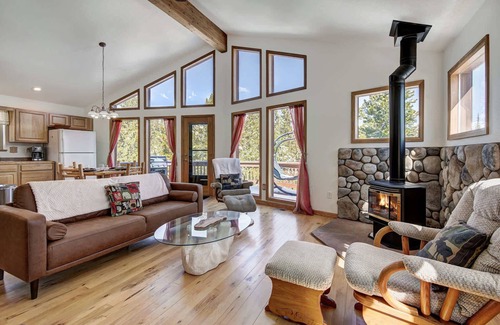 Valley of the Sun Chalet De Esquí | Limber Pine Lodge Sum