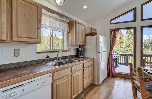 Valley of the Sun Chalet De Esquí | Limber Pine Lodge Sum