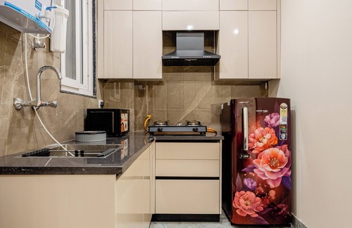 Gurugram Apartamento | Lime Tree 1BHK Service Apartment Gurgaon