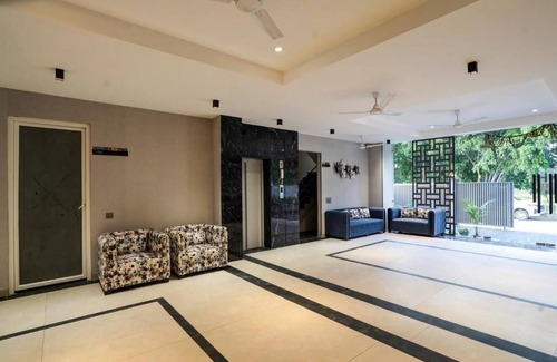 Greater Noida Hotel | Lime Tree Hotel & Stays Greater Noida Nearby India Expo Centre & Mart