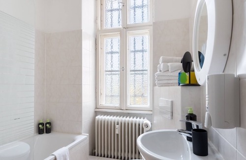 Schoeneberg Apartamento | Limehome Berlin Leberstraße 6