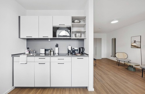 Holthausen Apartamento | Limehome Düsseldorf Bahlenstr.