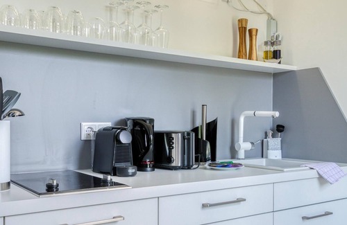 Munchen District Apartamento | limehome Garching | Suite M + balcony