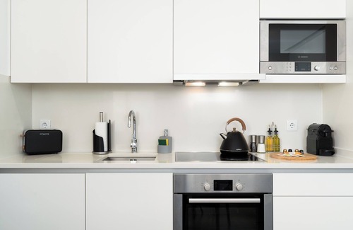 Alfama Apartamento | Limehome Lisbon Calçada do Cardeal