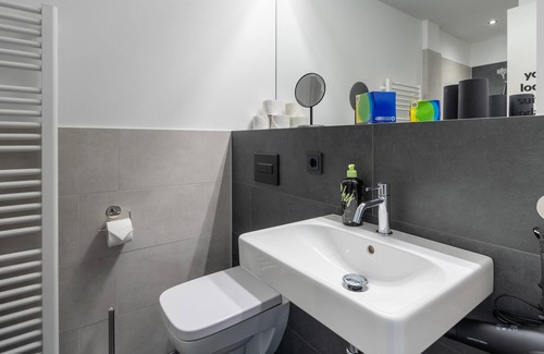 Bornstedt Apartamento | limehome Potsdam | Suite L with sofa bed (LT)
