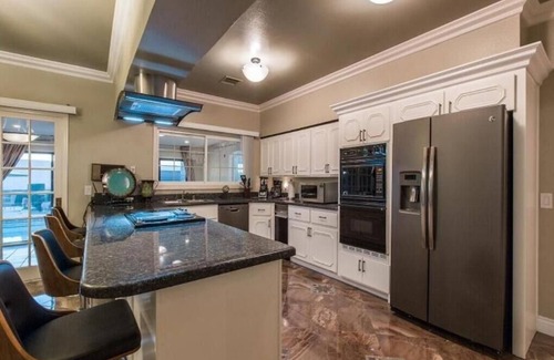 Sunrise Manor Casa | Limited Time Offer~ No Cleaning Fee~ You Save 600 Dollars~