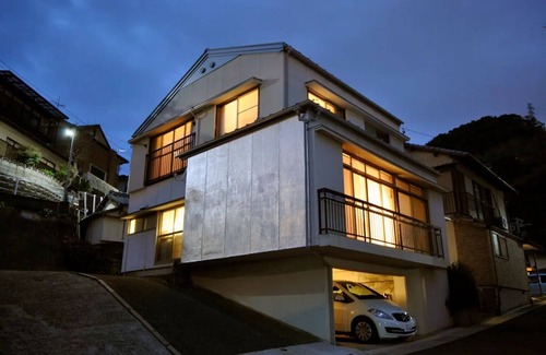 Nagasaki Casa | Limited to one group per day - AKUNOURA HOUSE / Nagasaki Nagasaki