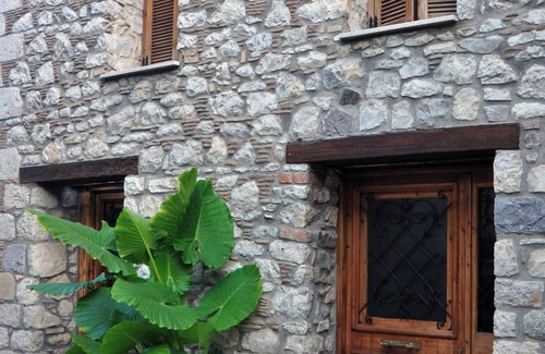 Limni Apartamento | Limni Stone Apartments – Seaside Horizon