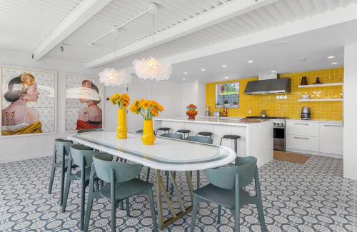 Warm Sands Hotel | Limon Palm Springs A Luxury Boutique Hotel