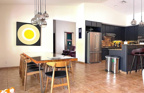 Racquet Club South Casa | Limonata Palm Springs / Family & Group Estate