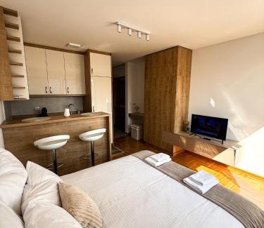 Zemun Apartamento | Limpio Apartman 2