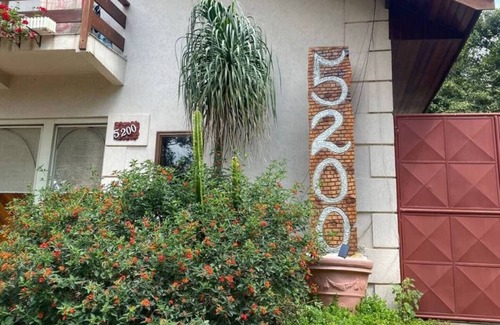 Alto da Boa Vista Casa | Linda Casa com Lareira em Campos do Jordão