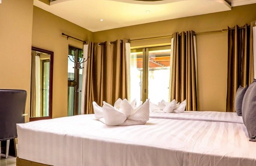 Gaborone Casa | Lin.T Guest House